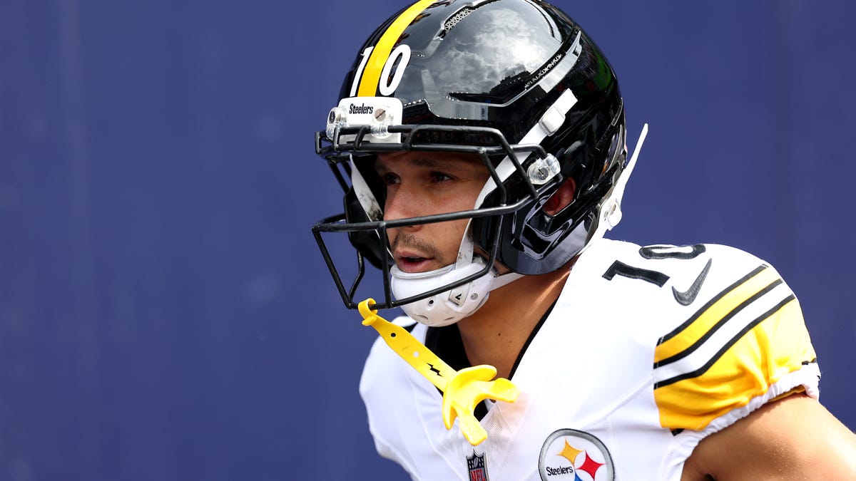 3 Steelers linked as trade candidates, biggest team needs revealed