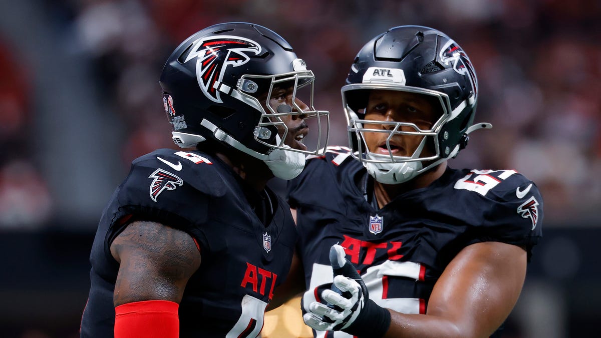 Injury updates on Bergeron, Lindstrom