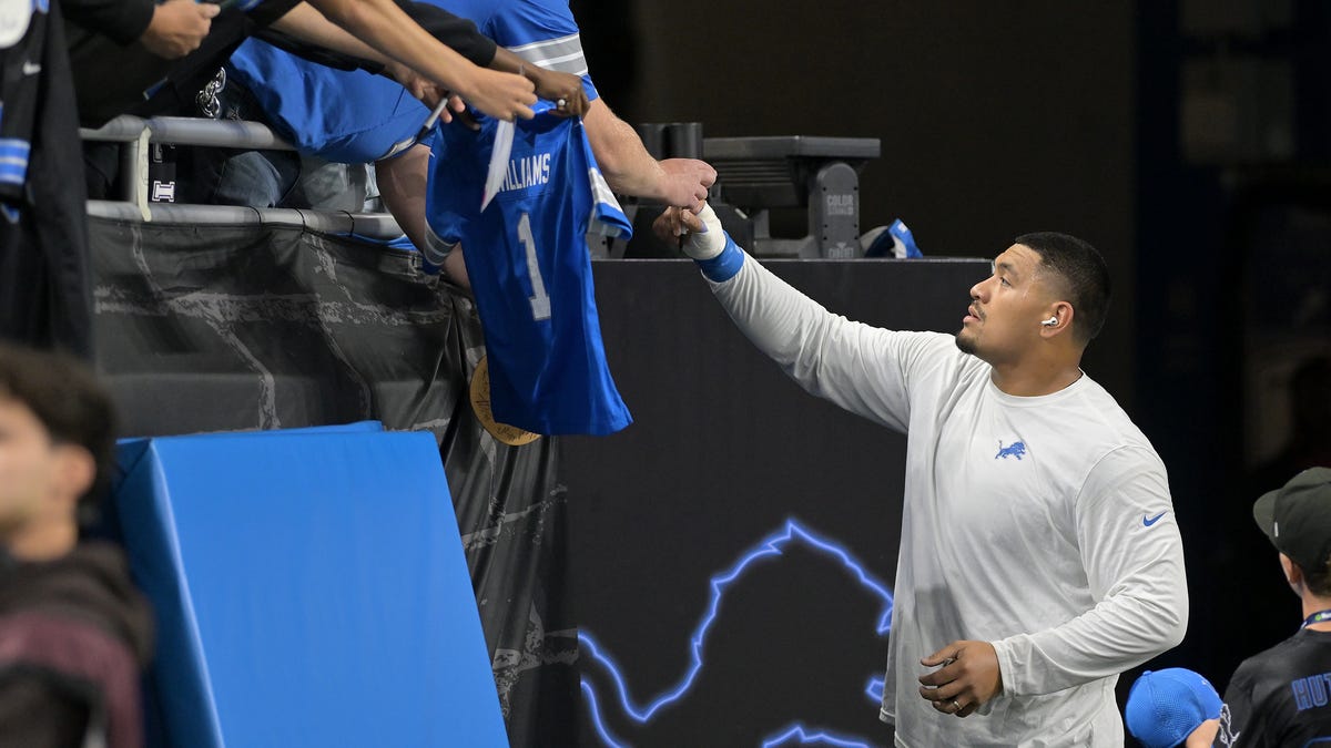 Detroit Lions bracing to be without Penei Sewell, Taylor Decker