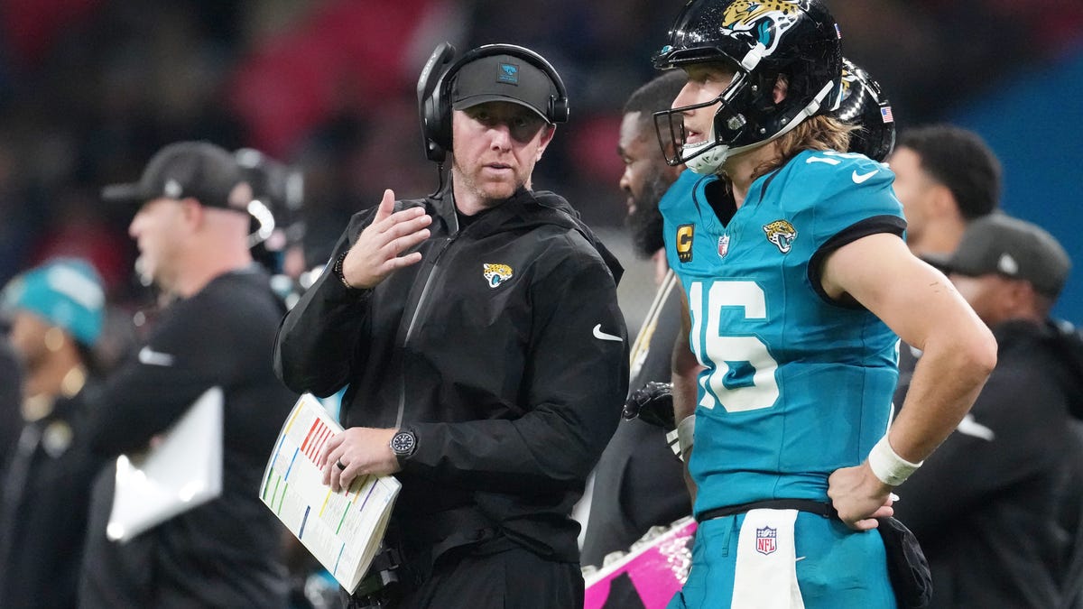 What channel is Jaguars vs. Raiders on?