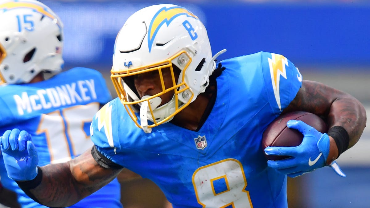Chargers RB injury update, timeline