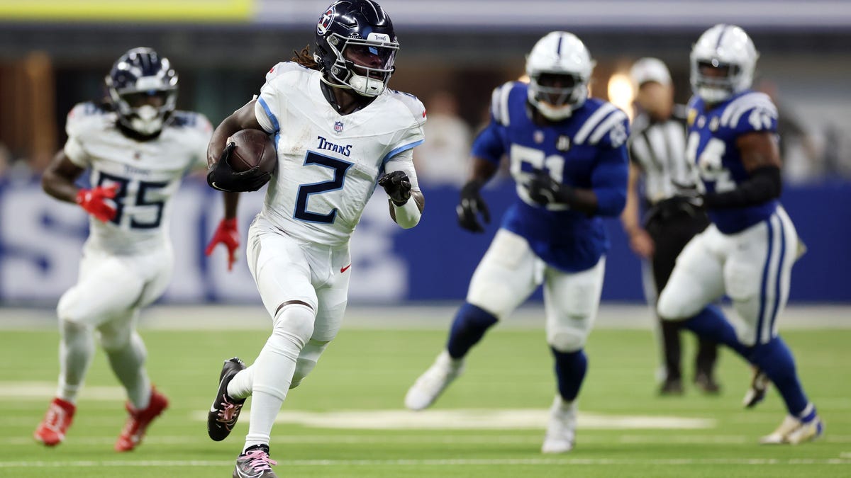Tennessee Titans vs. Los Angeles Chargers: Week 9 fantasy start/sit