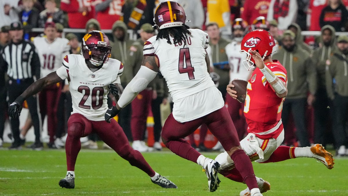 Comparing defensive spending to top NFC teams