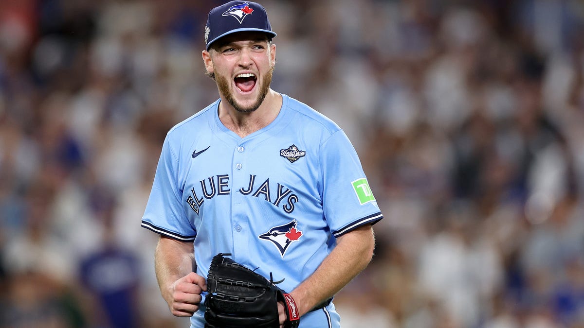 Eagles fan Trey Yesavage's wardrobe wins as Blue Jays aim for history