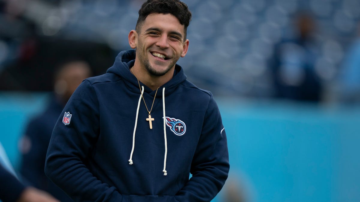 Is it Xavier Restrepo's chance for Titans? WR elevated off practice squad