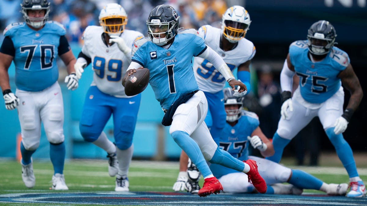Tennessee Titans focus on rookie development in second half of season