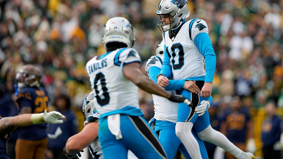 Panthers players react to their stunning Week 9 upset Packers