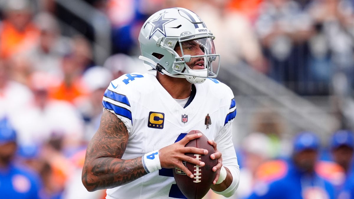 Cardinals at Cowboys odds, picks and predictions