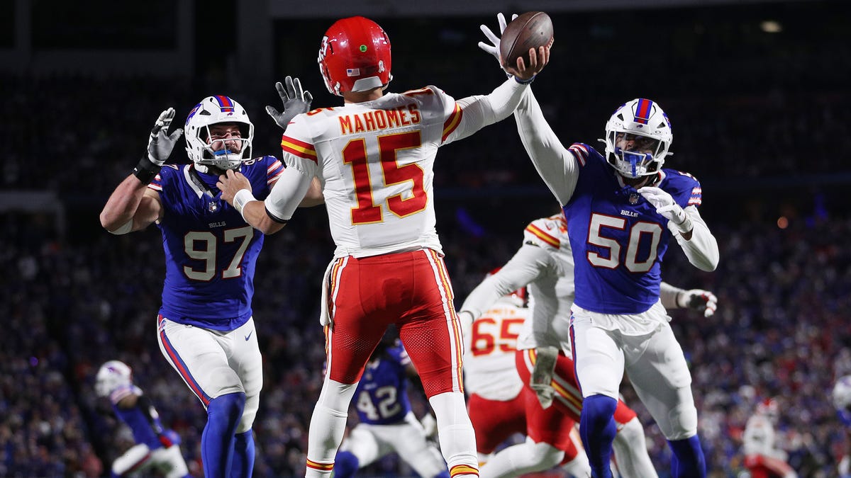 Patrick Mahomes, Chiefs need results now after another loss to Bills
