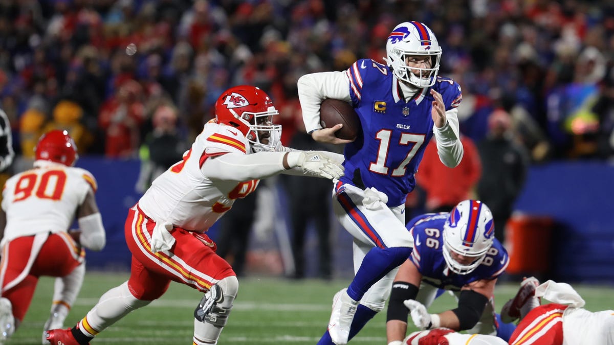 Chiefs DL Chris Jones on missed opportunities during Week 9 loss