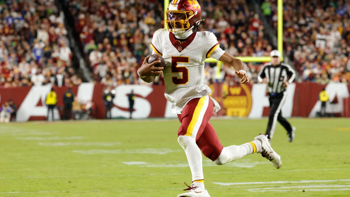 Jay Gruden wants to see Jayden Daniels back