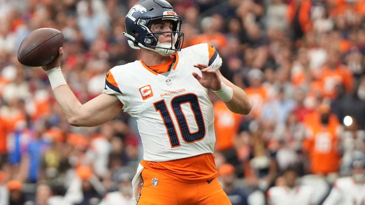 Score, analysis, highlights for 'TNF'