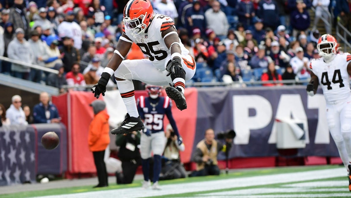 Get tickets to see David Njoku vs. the Jets