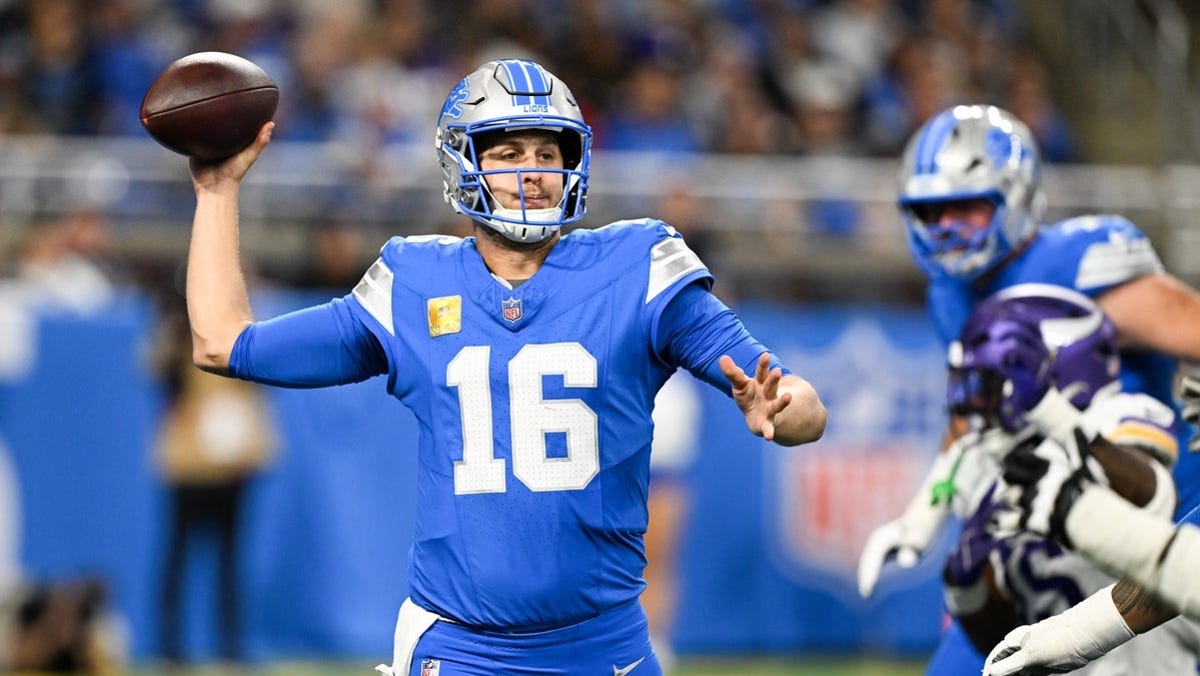 Jared Goff player props odds, tips and betting trends for Week 10