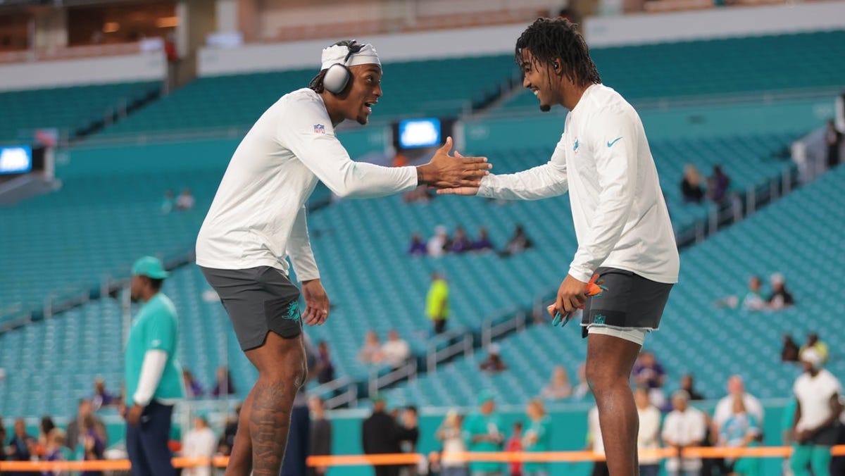 Get tickets to see Jaylen Waddle vs. the Bills