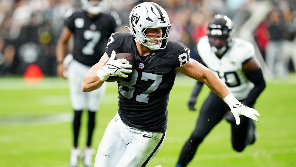 Get tickets to see Michael Mayer vs. the Broncos