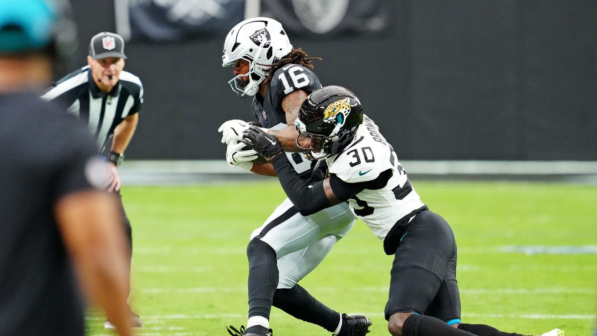 Why did the Jaguars trade for Raiders WR Jakobi Meyers?