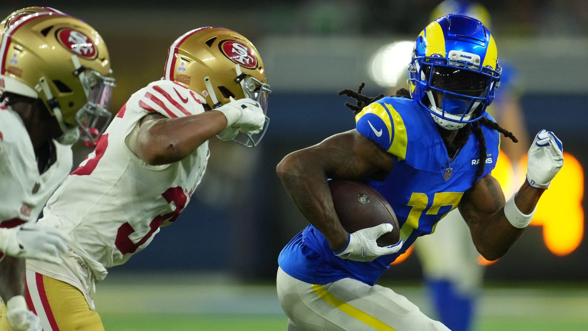 Predictions, picks and odds for NFL Week 10 game