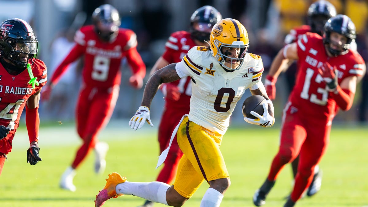 Washington Commanders give Jayden Daniels a top WR in new mock draft