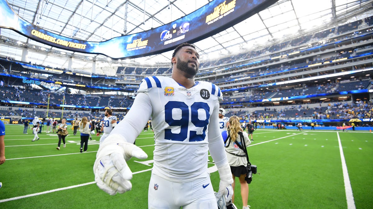 DeForest Buckner won't play in NFL Week 10