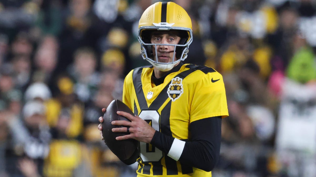 Where to watch Chargers-Steelers NFL game: Time, schedule