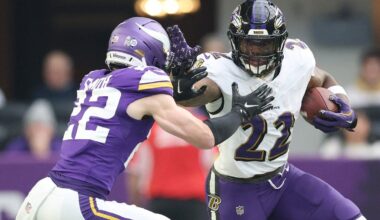 Derrick Henry is rooting for a young star threatening his prep record