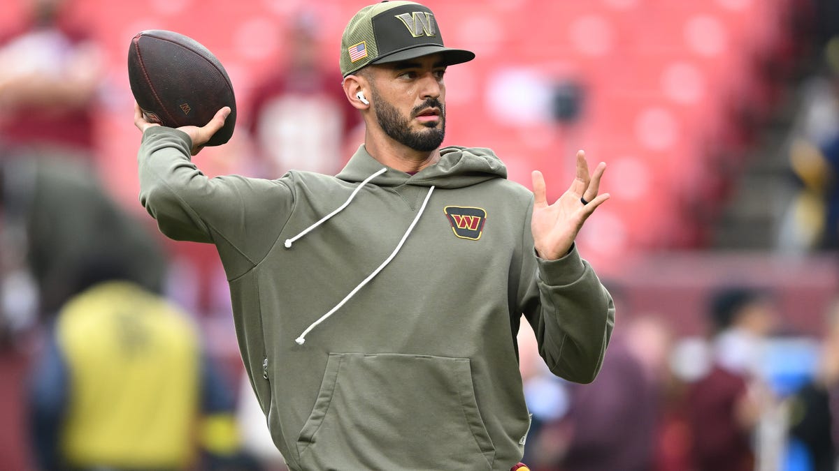 Dan Quinn reacts to Marcus Mariota's comments