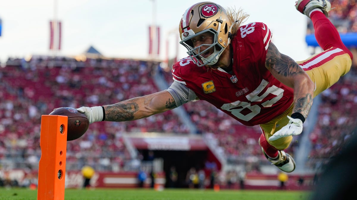 Three former Iowa football players who shined in Week 10 of NFL season