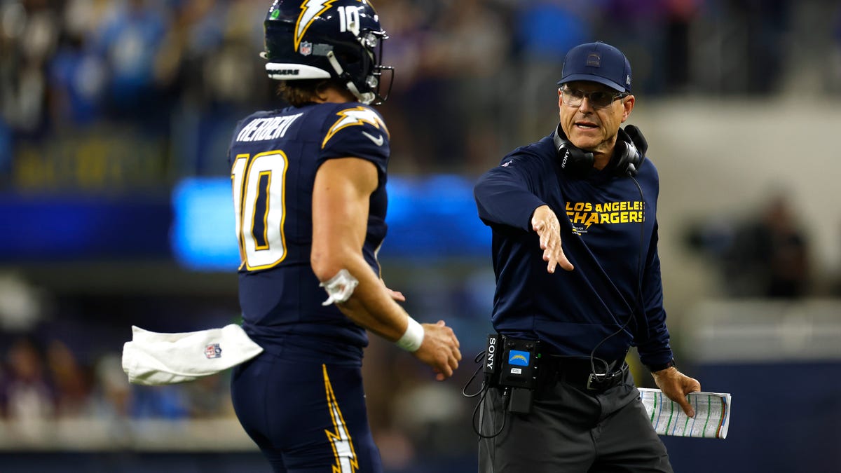 Does Los Angeles play today? Chargers' Week 12 NFL schedule