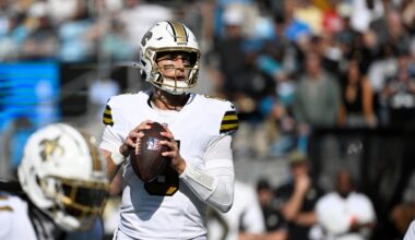 Where do experts have the Saints after the bye?