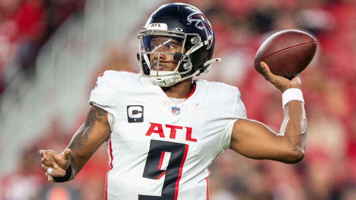 Stat shows Michael Penix's growth as QB