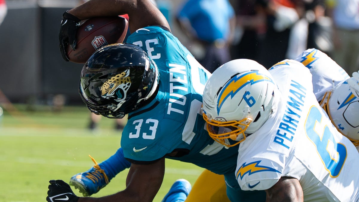 Jacksonville Jaguars Cole Van Lanen adds right tackle to 2025 resume