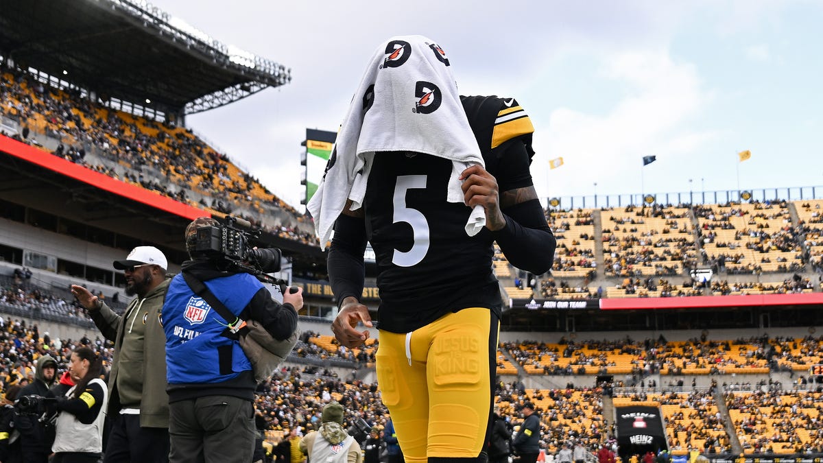 Jalen Ramsey says Ja'Marr Chase spit prior to punch, ejection