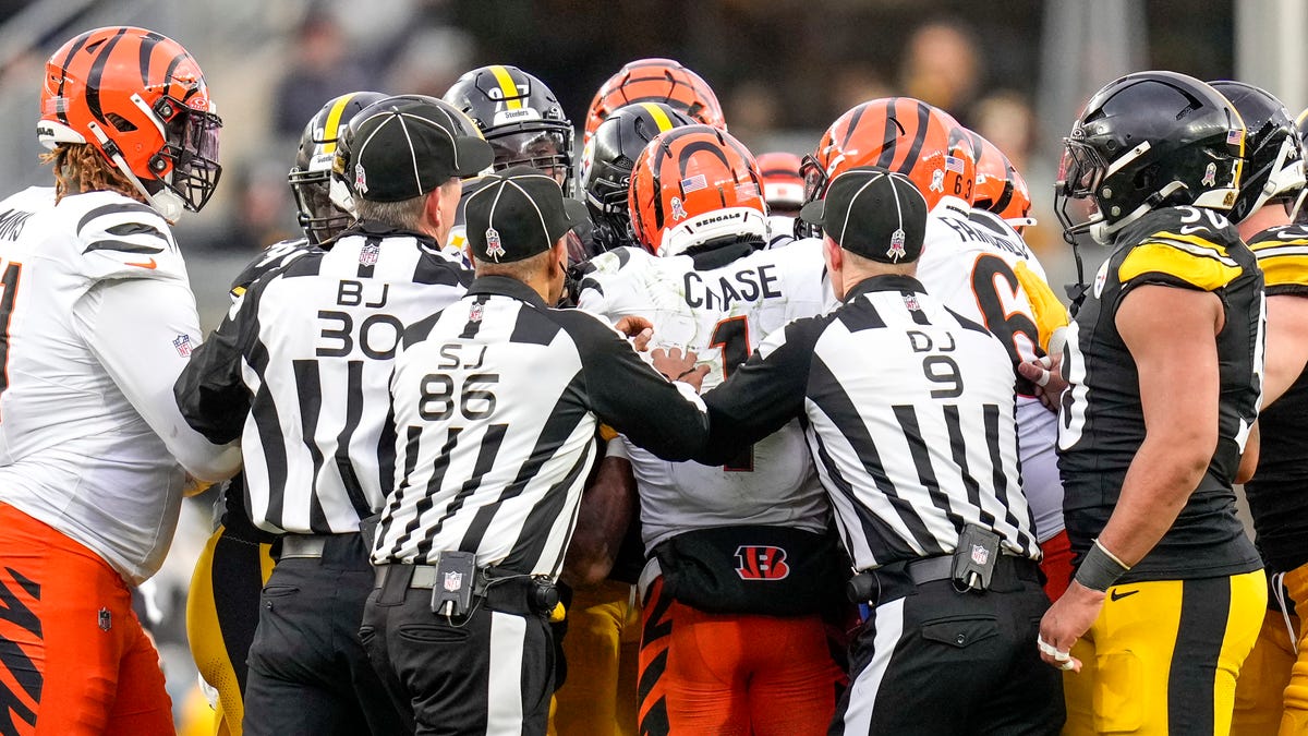 Steelers' Jalen Ramsey fined for punching Bengals' Ja'Marr Chase