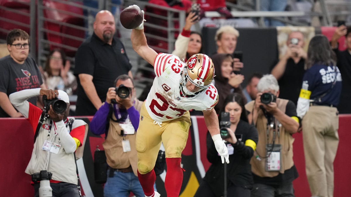 Carolina Panthers vs San Francisco 49ers picks, odds for NFL Week 12