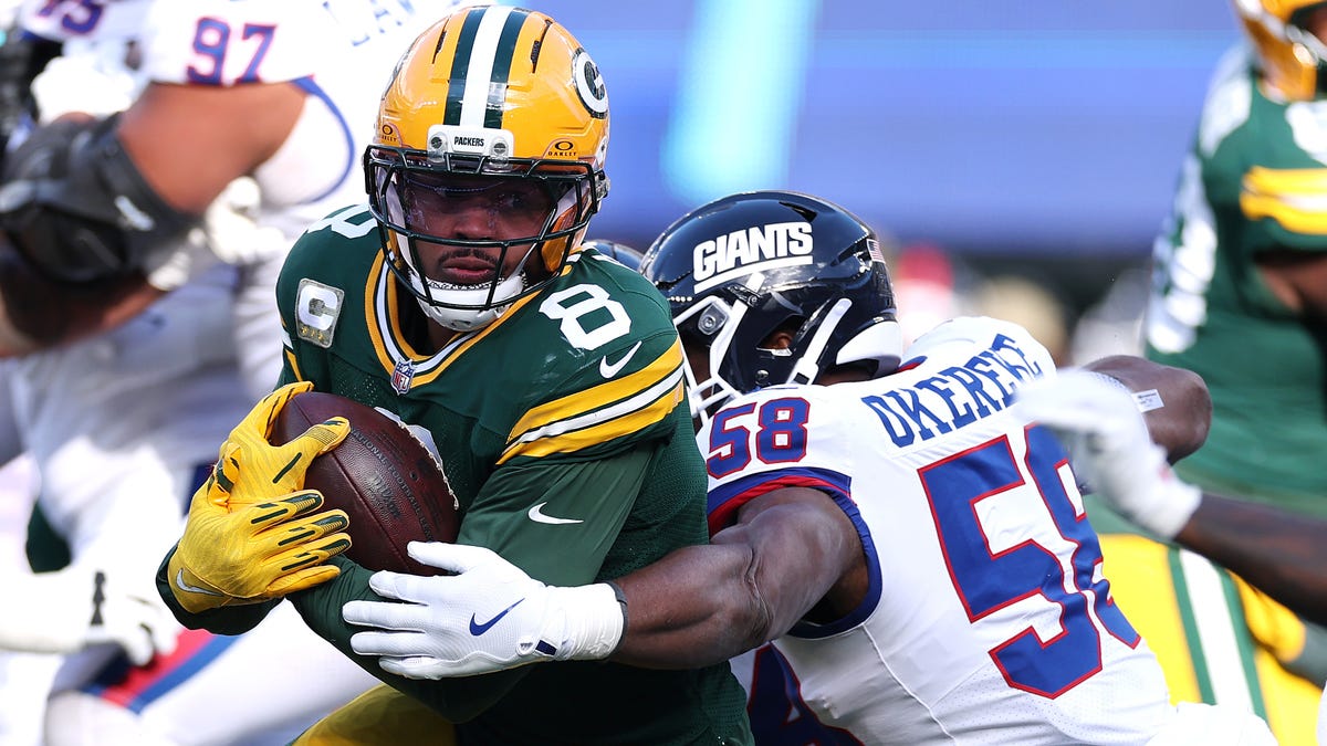 Early indications are Packers RB Josh Jacobs avoided significant knee injury