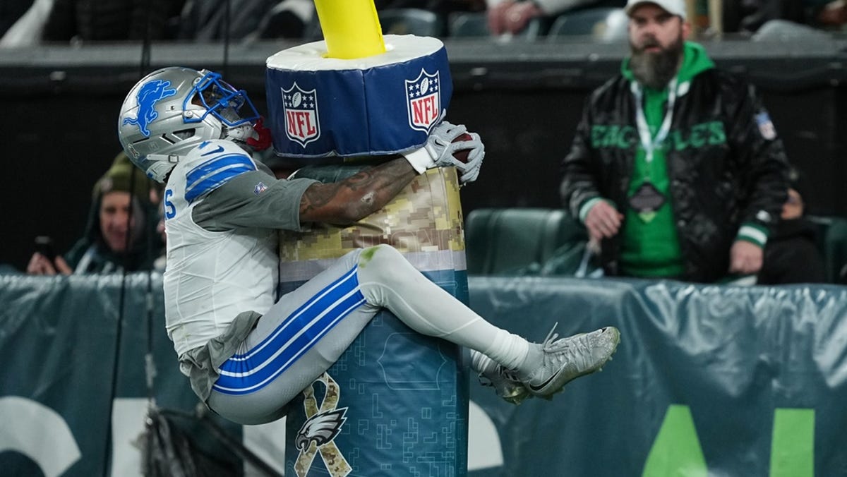 Detroit Lions' Jameson Williams apologized to 'everybody' for penalty