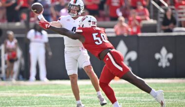 Louisville Cardinals DE Clev Lubin
