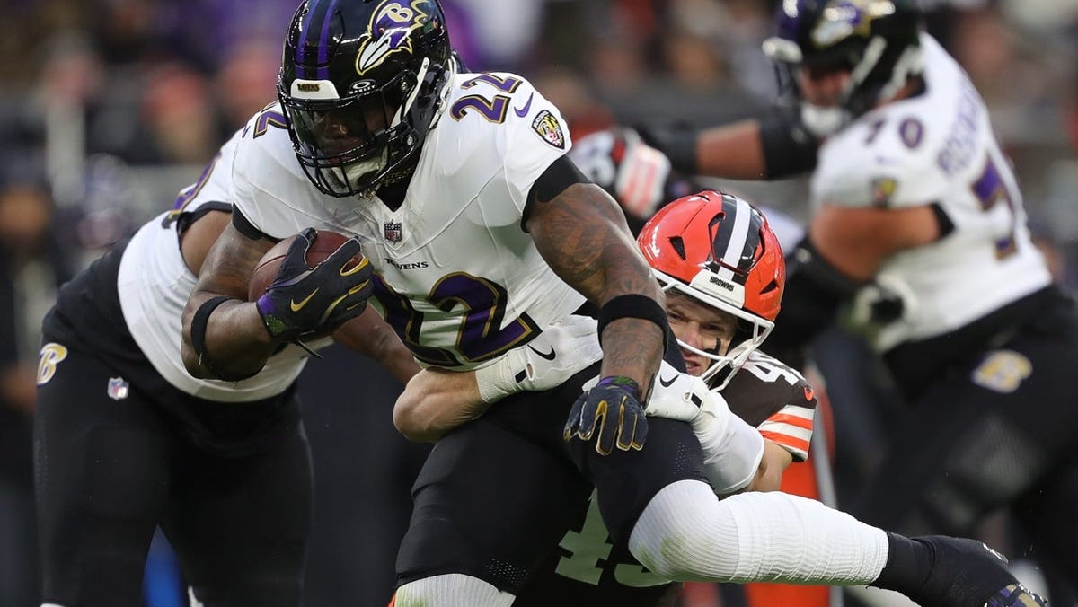 Get tickets to see Derrick Henry vs. the Jets