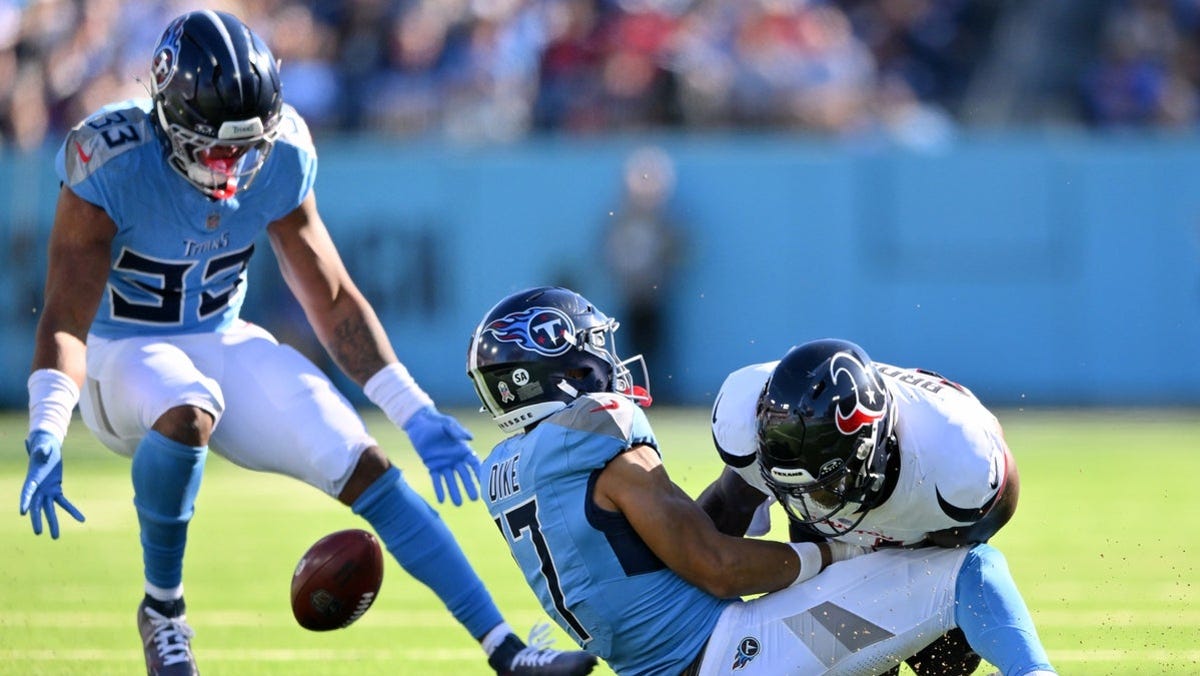 Get tickets to see Chimere Dike vs. the Seahawks