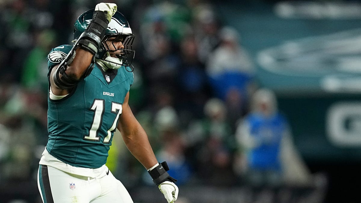 Vic Fangio’s Eagles defense remains a discussion among NFL analysts