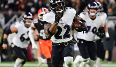 Would a team of ex-Titans in the NFL beat the real-life Titans today?