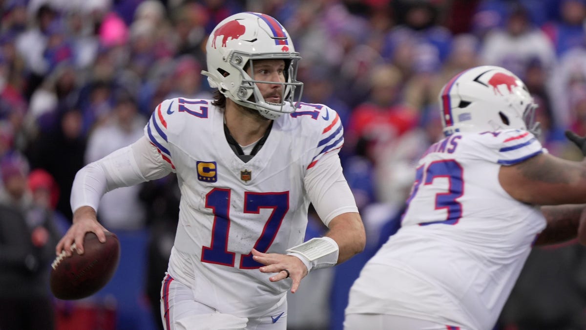 Bills at Texans best prop bests in Week 12