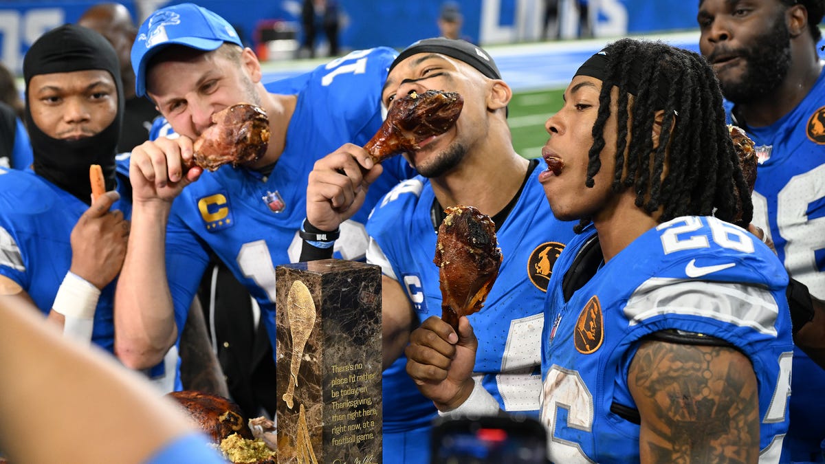 What is Lions' Thanksgiving record? All-time results