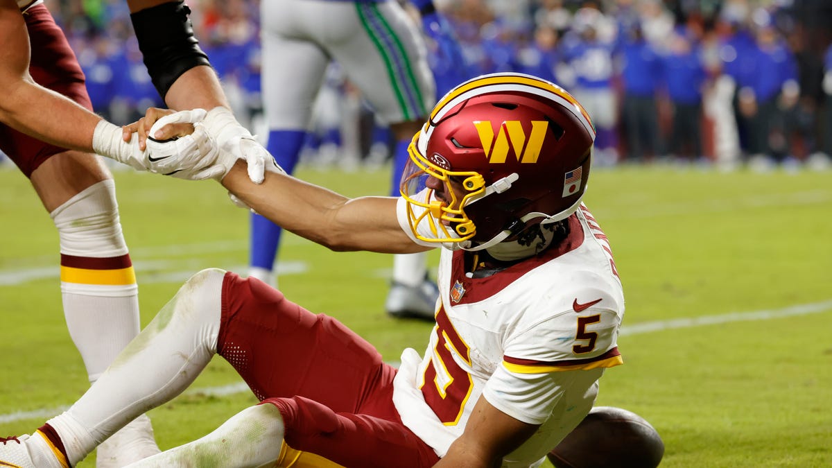 Jayden Daniels watch begins before Broncos-Commanders 'SNF' game