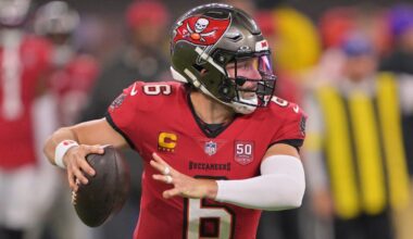 How long is Baker Mayfield out? Bucs QB suffers shoulder sprain on SNF