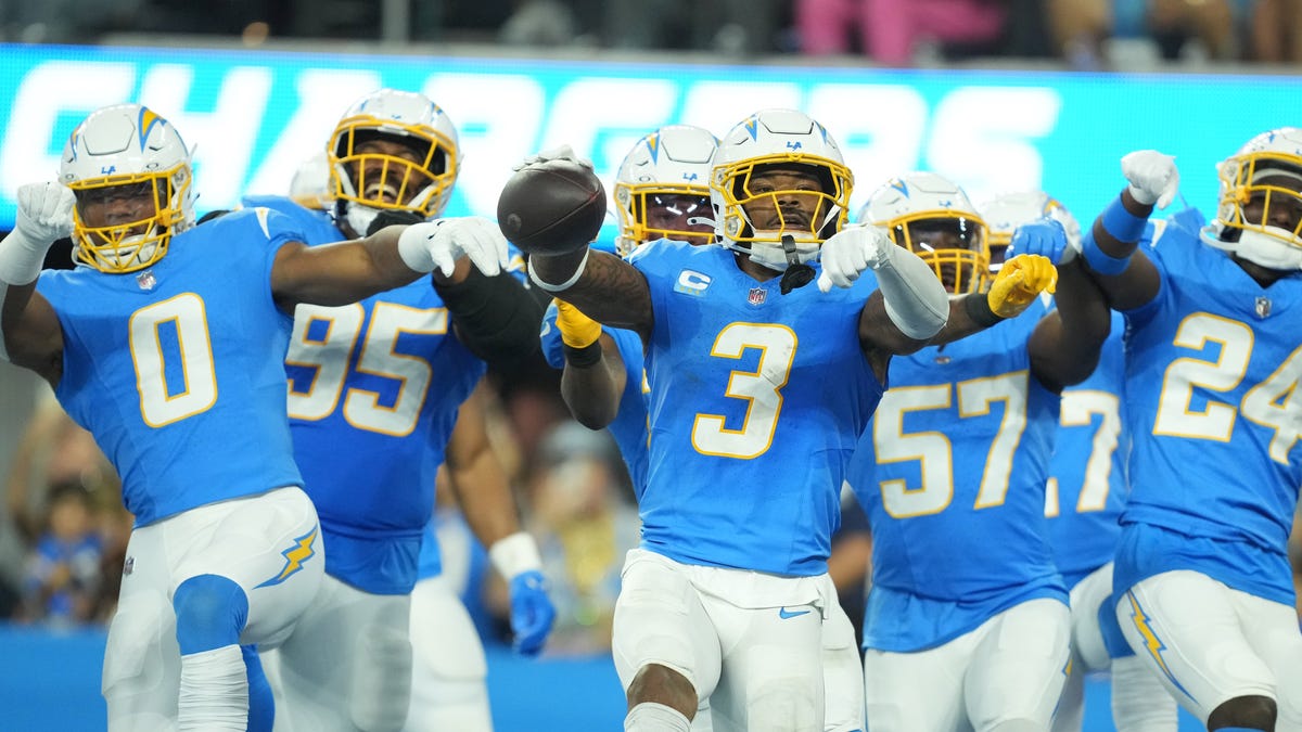 Fantasy football Week 13 defense rankings (2025)