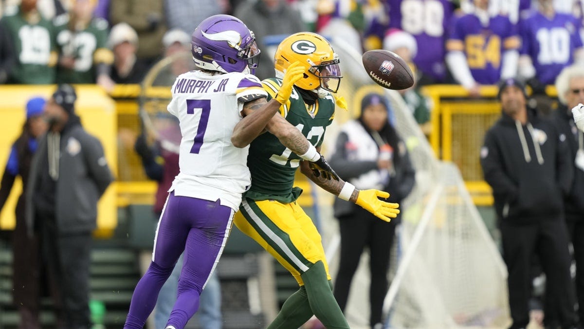 Dontayvion Wicks injury update, status vs. Lions in Week 13