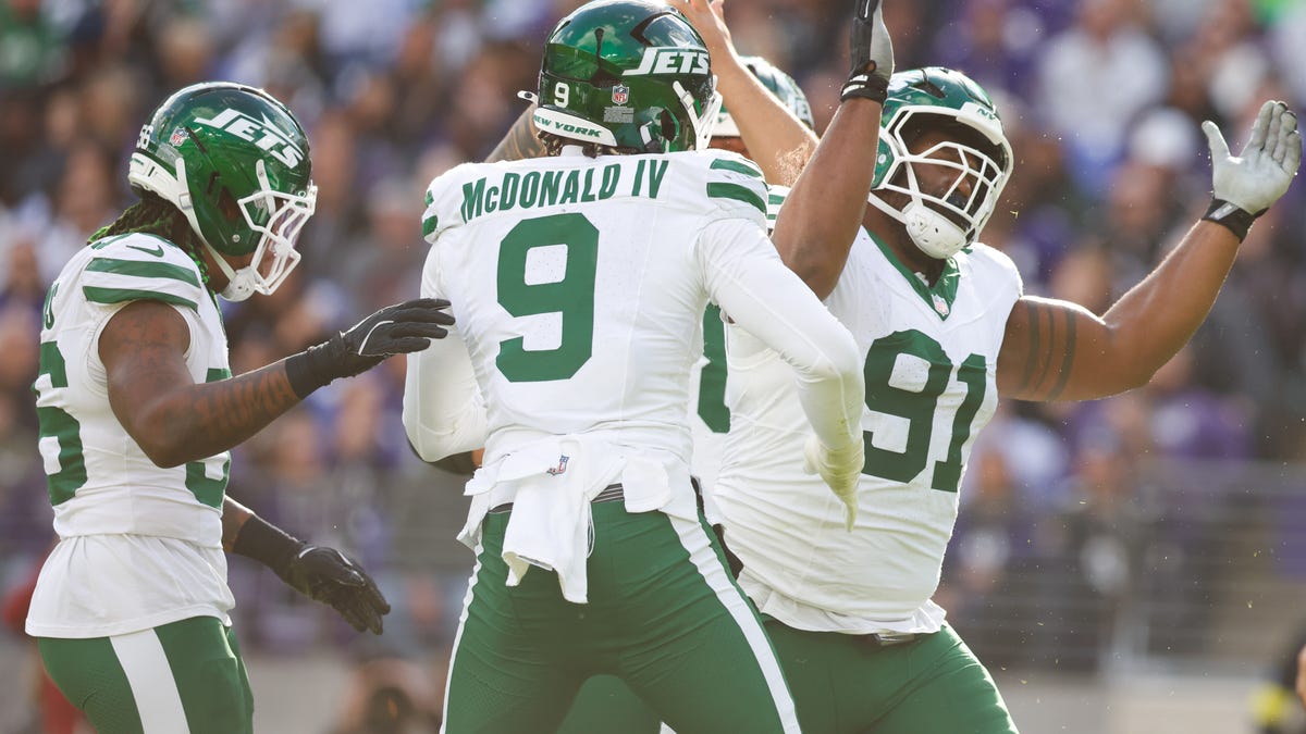 5 lowest-graded Jets players on defense vs. Ravens in Week 12