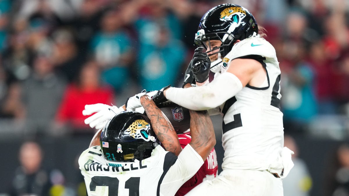 Jaguars vs Titans predictions, picks, odds for NFL Week 13 game